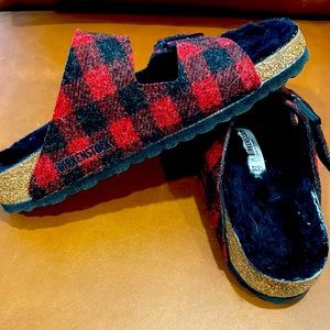 Birkenstock Arizona Shearling size 6-6.5 or 37Uk